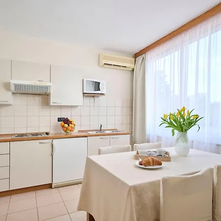 And Dobravac Daire Rovinj